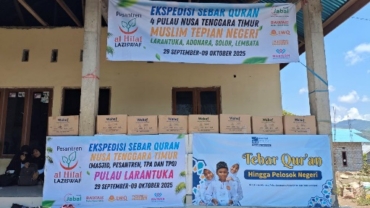 Tim Ekspedisi Sebar Quran 4 Pulau Nusa Tenggara Timur Menyalurkan Mushaf Quran hingga Buku Islam di Titik Kumpul ke-Lima, Larantuka