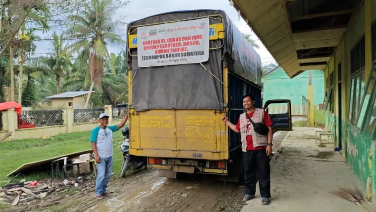 Truck Sebar Quran Sampai di Aceh Tamiang! Penyaluran Bantuan Pasca Bencana Sumatera Siap Dilaksanakan Sebar Quran Indonesia (SQI)