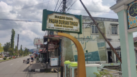 Lanjutkan Perjalanan, Tim Sebar Qur’an Salurkan Al-Qur’an di Lubuk Sikaping, untuk Masjid dan Madrasah